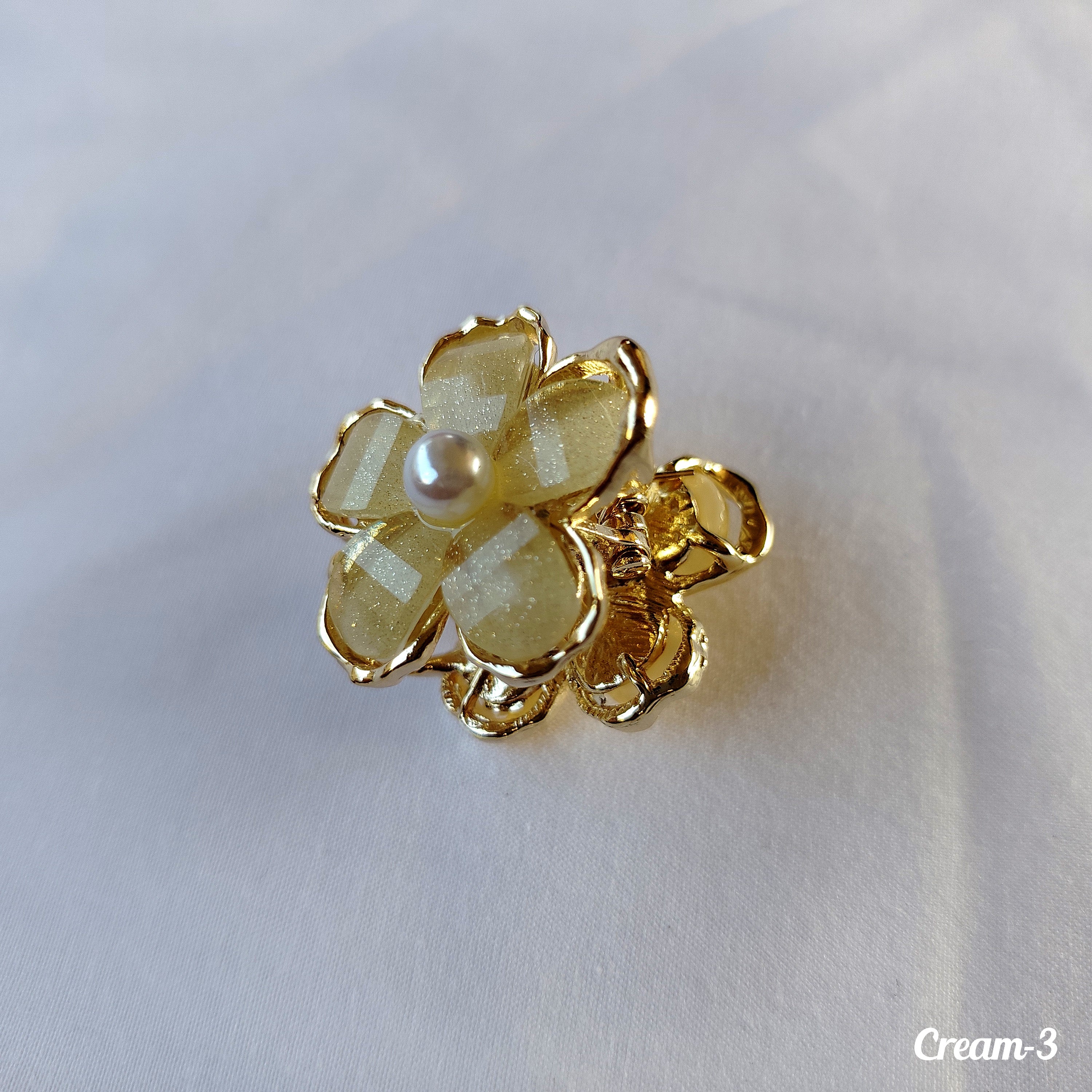 Flower Hair Clip - Pearl Center & Glitter Petals