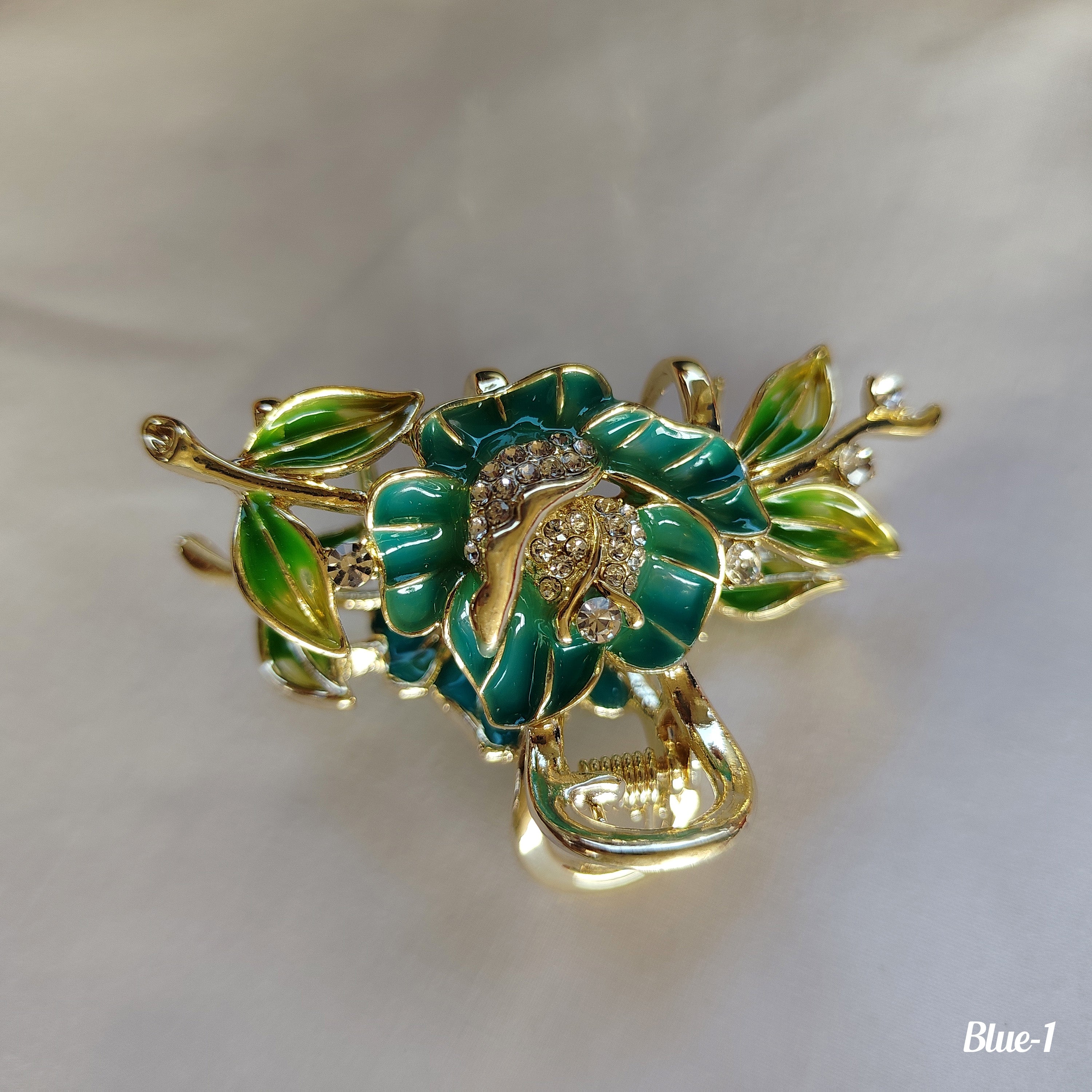 Elegant Floral Hair Clip with Crystal Embellishments, double leaves