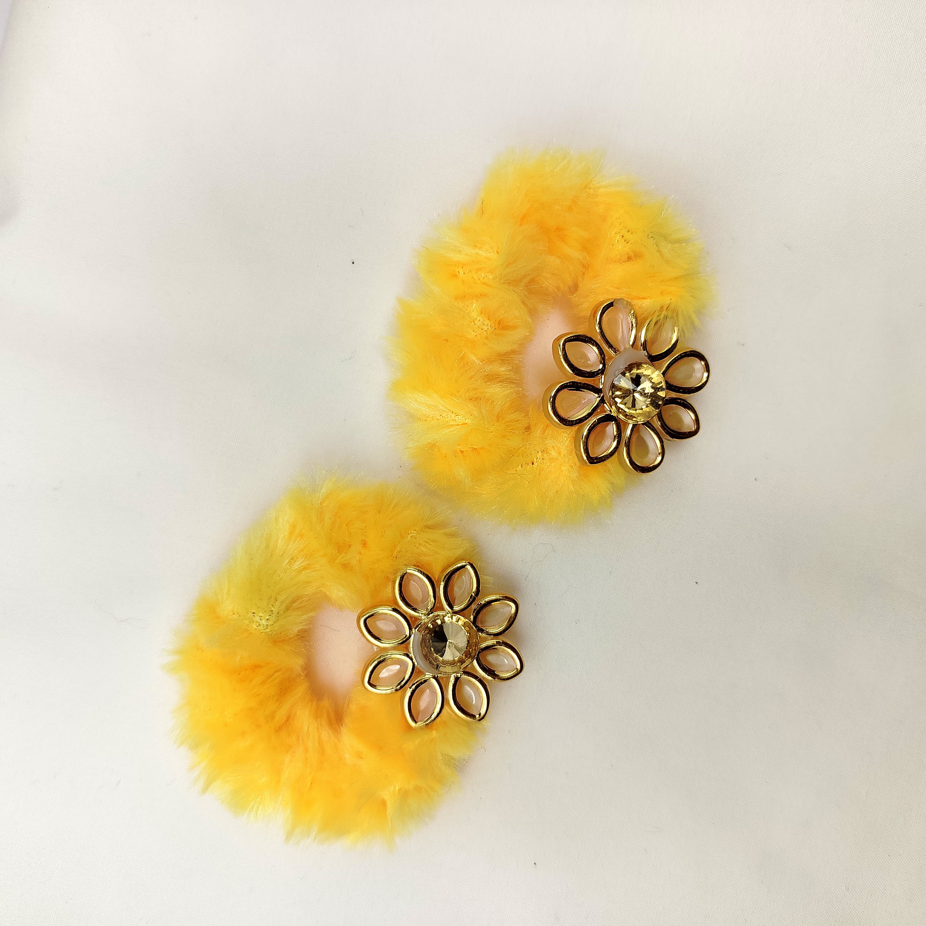 Fluffy flower hair rubber bands set of 2
