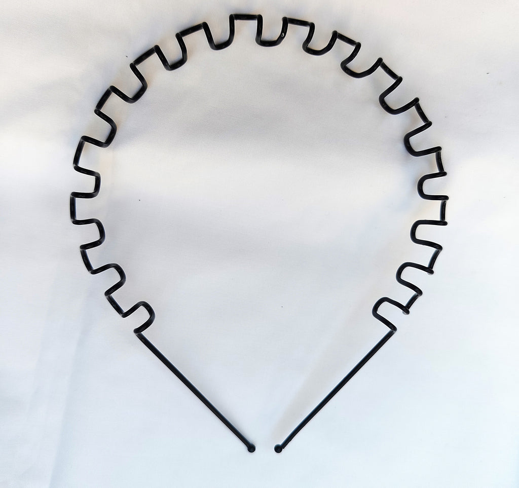 Black Metal Zigzag Hair Clip