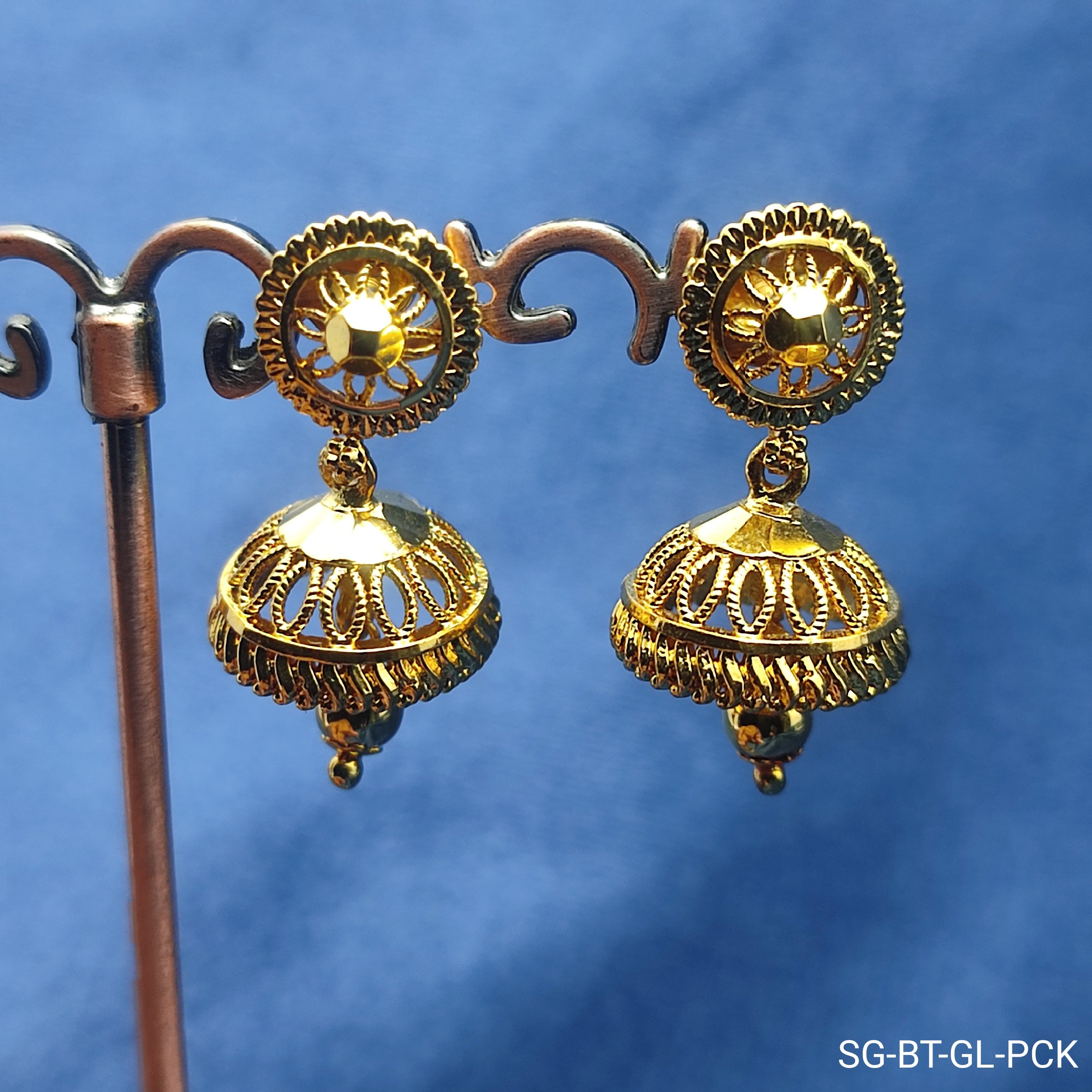 Elegant Gold-Tone Jhumka Earrings – Traditional Filigree Design