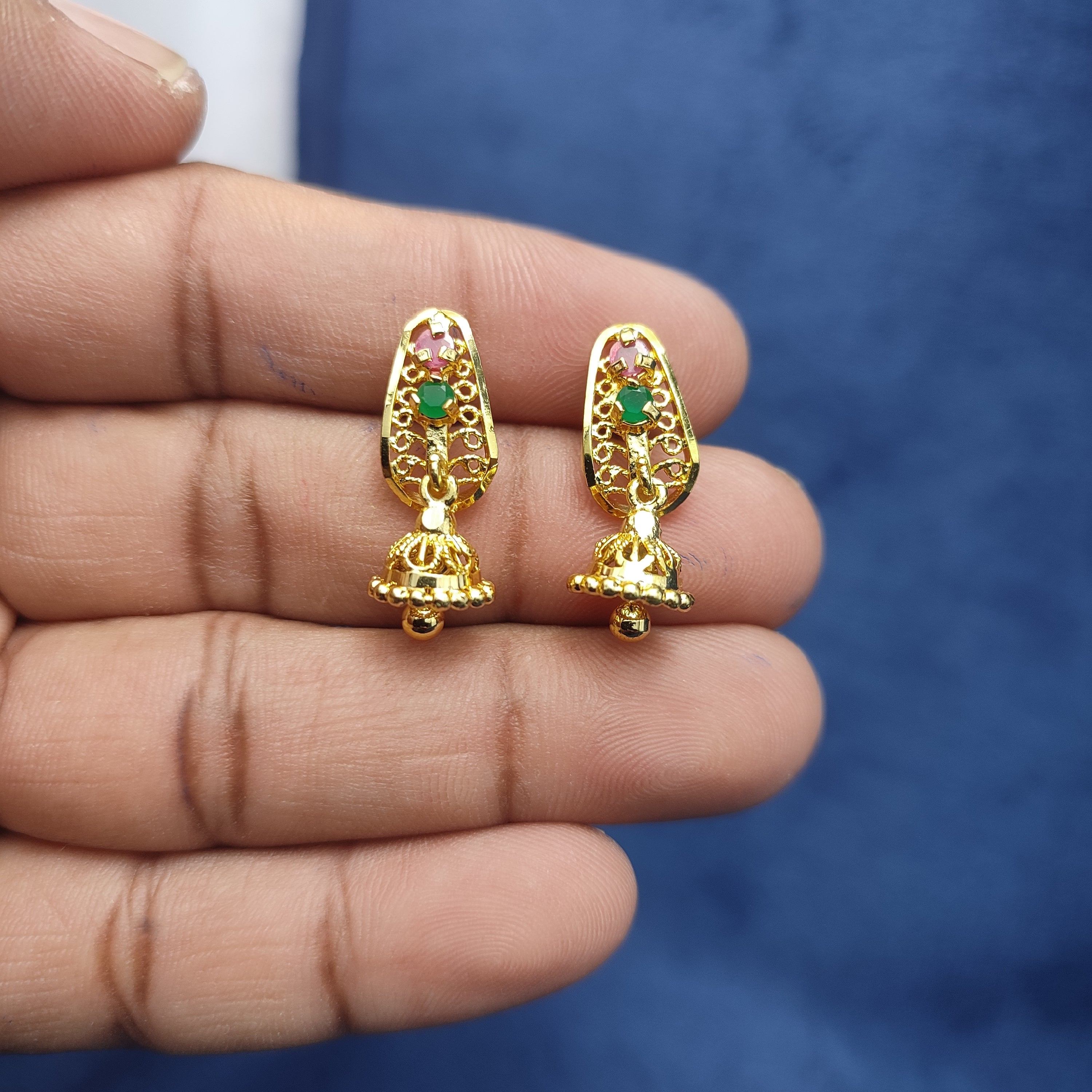 Gold plated Jhumka earrings