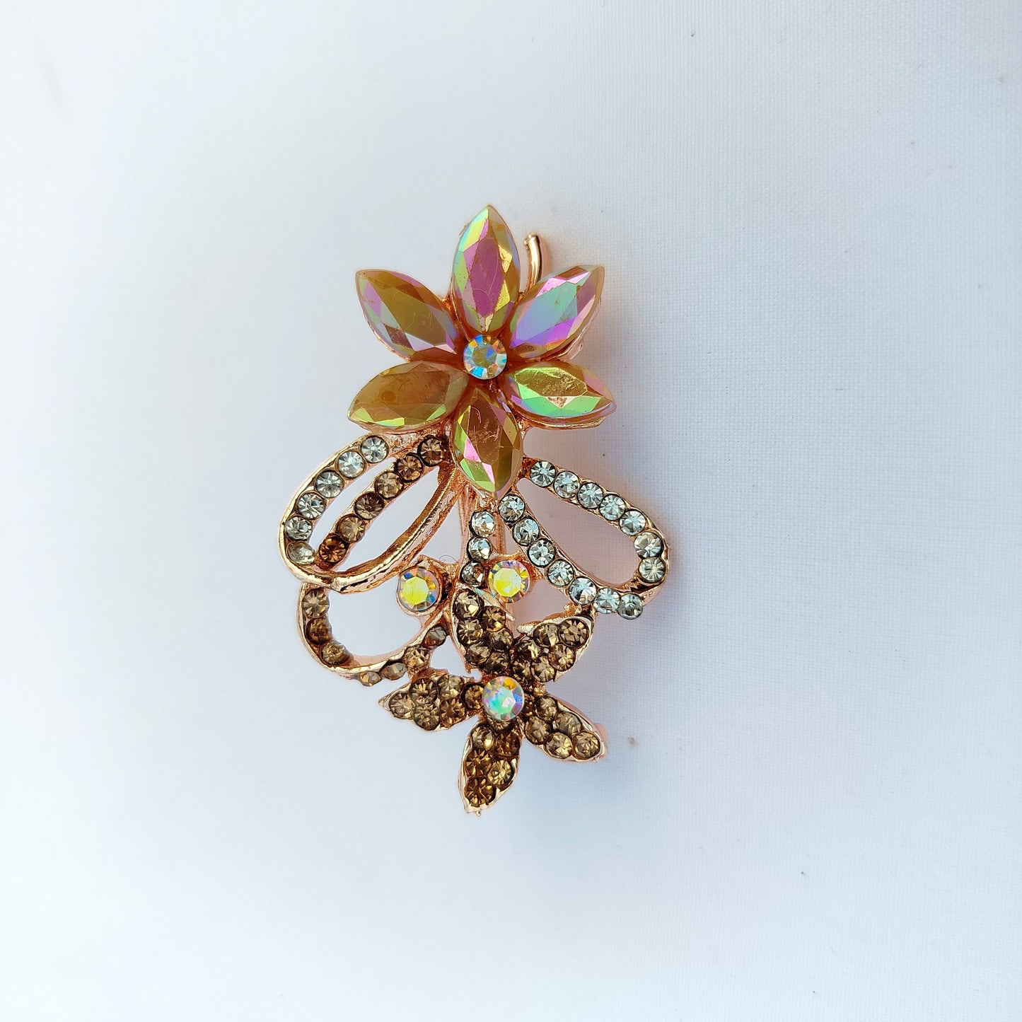 Amber Iridescent Floral Scrollwork Saree Pin - Rose Gold Rhinestone Brooch