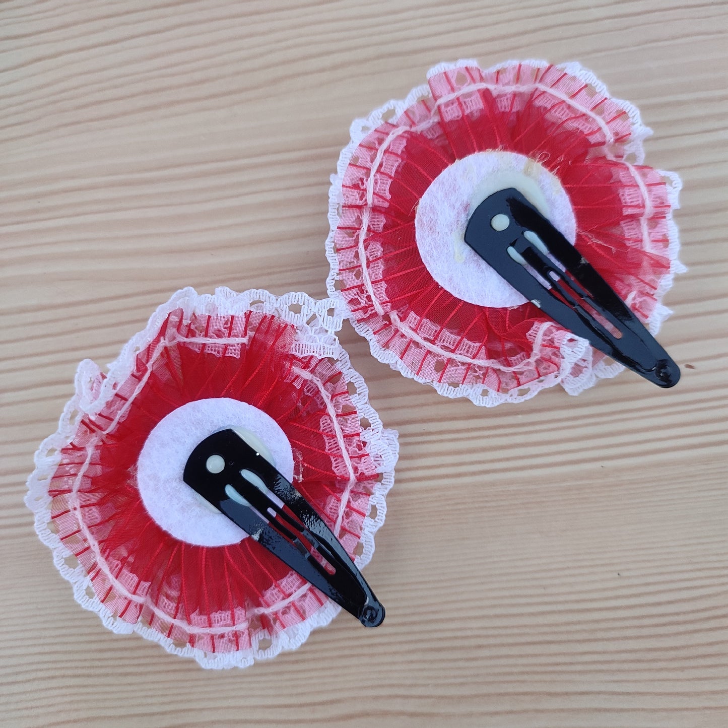 White lace hair clips for little girls for daily wear